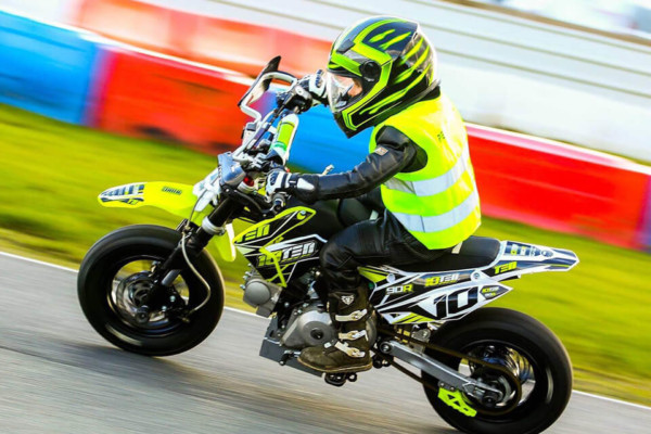 90R_4 10Ten 90R Race