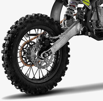 125R Spec: Extended Swing Arm