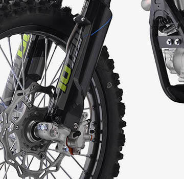 Spec Large aluminium wheels